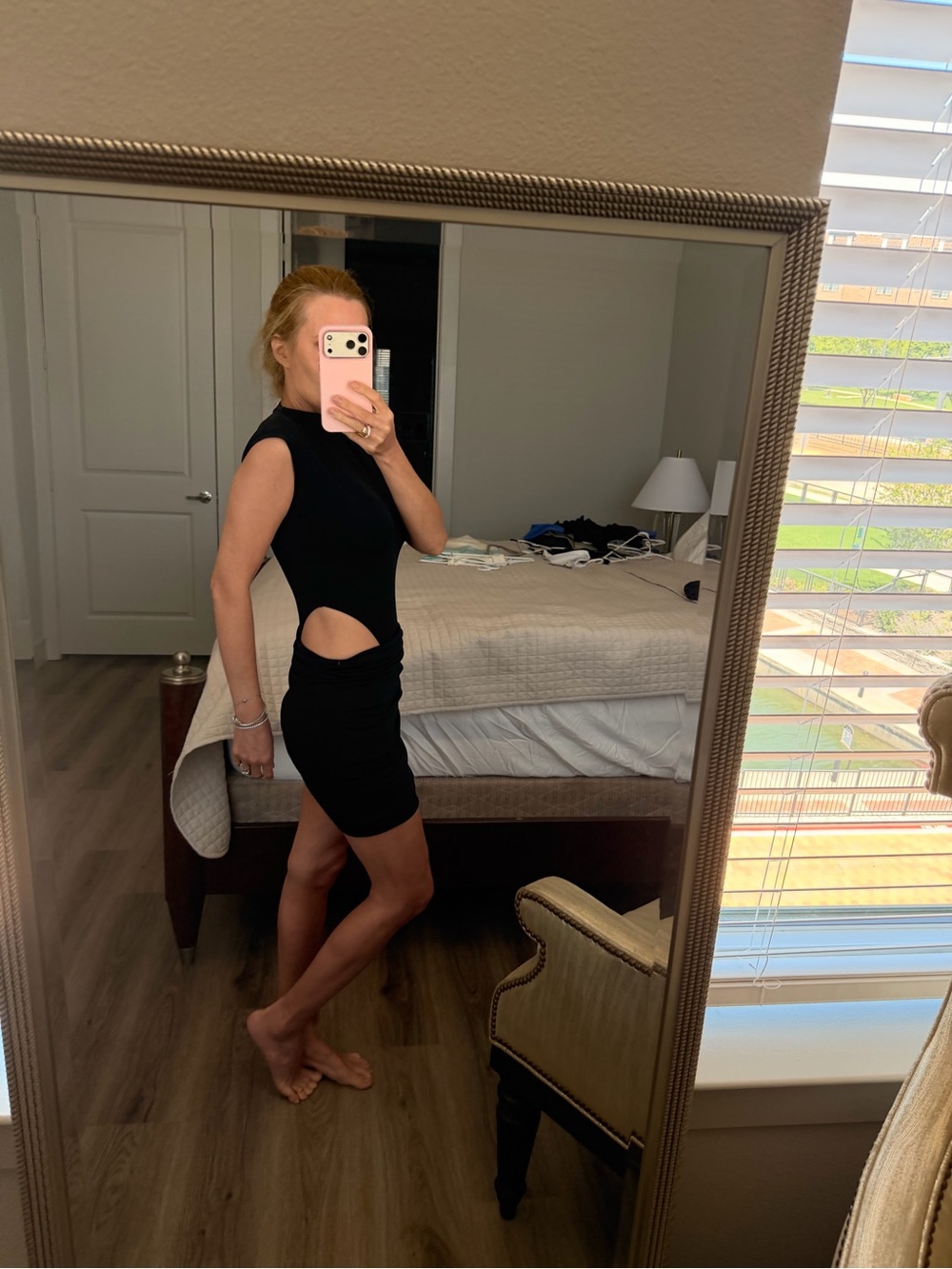Sleeveless Black Mini Dress with Side Cutout - Picture 5 of 8